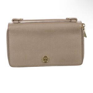 Tory Burch Beige Leather clutch